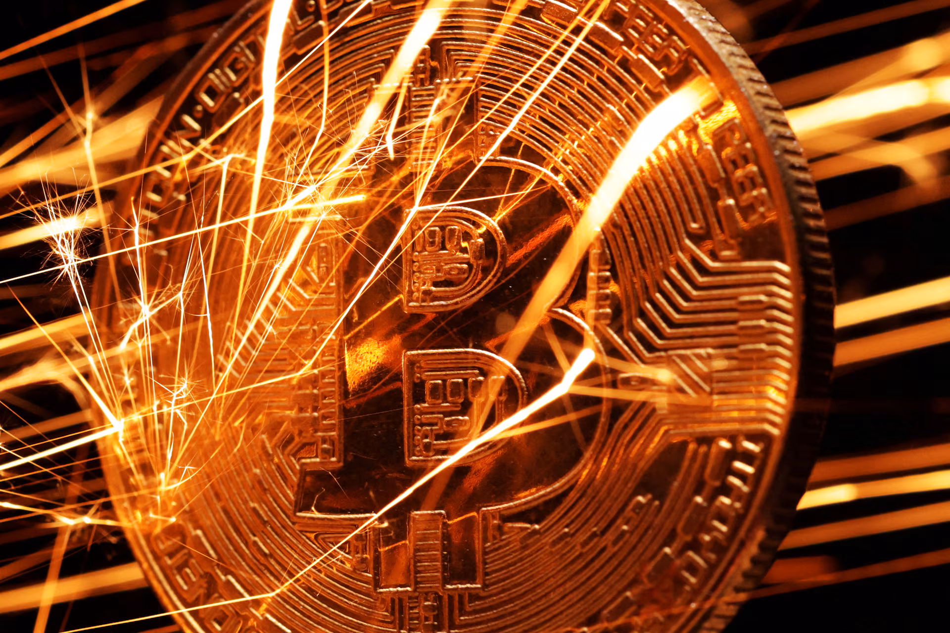 Crypto Race to Tokenize Stocks Raises Investor Protection Flags